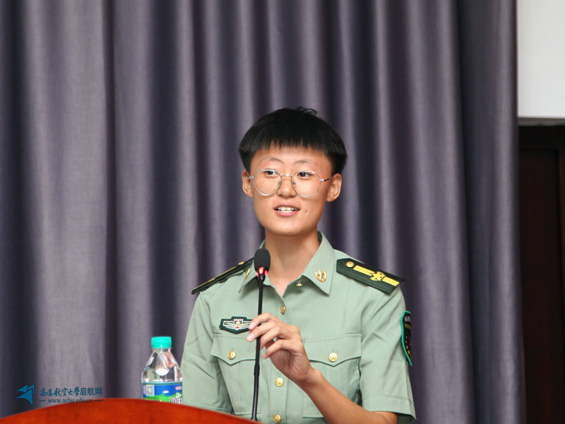 09d09e6bf4224d73a8882eebf86fd8f5.jpg