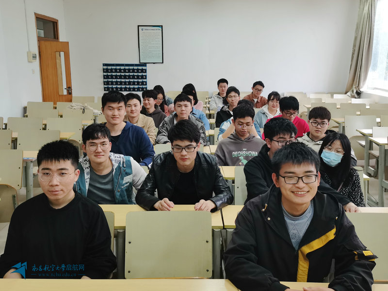 c51a442ca27a4529a8bcbc99343919b0.jpg